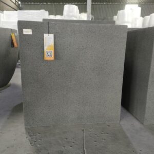 Chau-composite-be-mat-da-polystones-f5-vuong-ngoai-troi