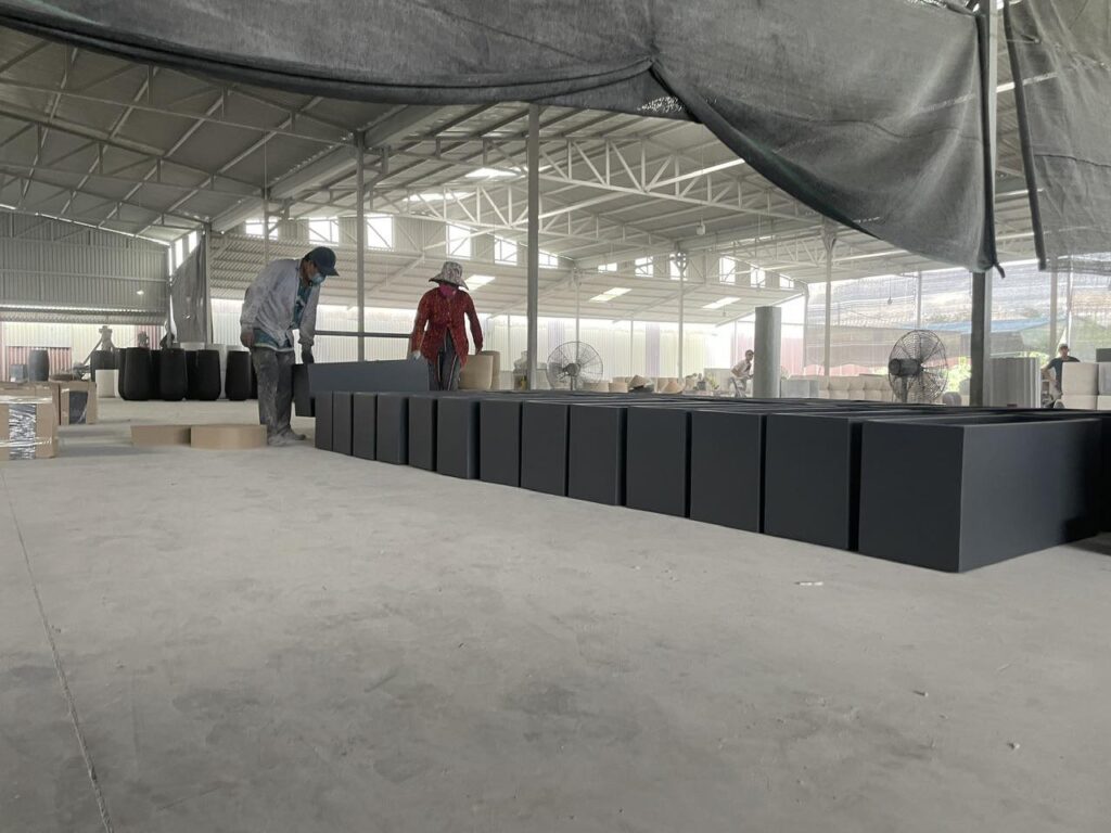 địa chỉ bán chậu composite uy tín