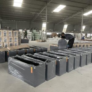 chau-composite-be-mat-da-polystones-f6-chu-nhat-ngoai-troi